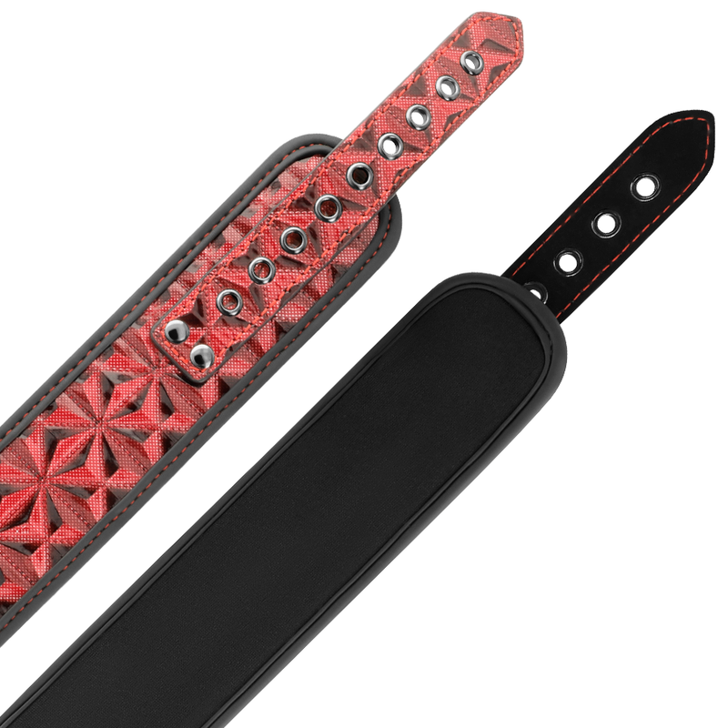 Colletto red edition con morsetti per capezzoli con fodera in neoprene di Begme, immagine 3
