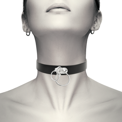 Accessorio sexy girocollo in pelle vegana con doppio anello di Coquette Chic Desire, immagine 2