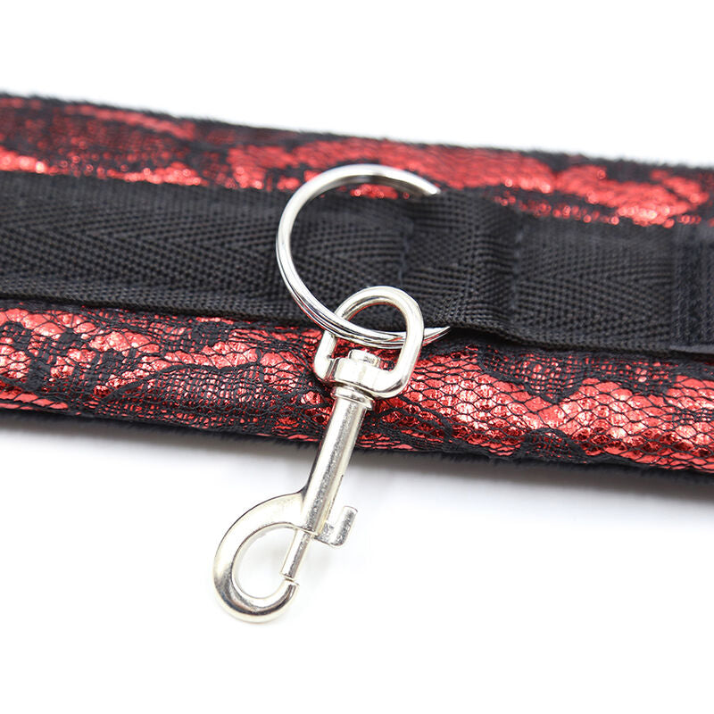 Manette in velluto con nastro in nylon di Ohmama Fetish, immagine 4