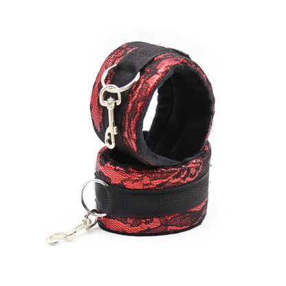 Manette in velluto con nastro in nylon di Ohmama Fetish, immagine 5