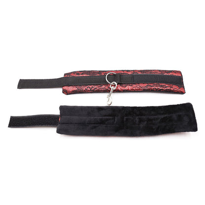 Manette in velluto con nastro in nylon di Ohmama Fetish, immagine 9