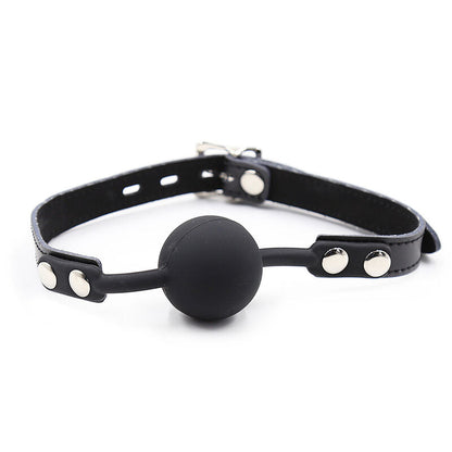 Bavaglio ball in silicone con cintura in pelle (lucchetto incluso) di Ohmama Fetish, immagine 2