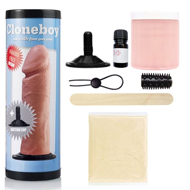 Dildo e cappuccio rosa di Cloneboy