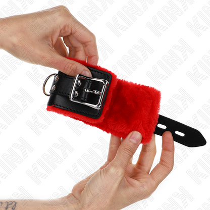 Polsini imbottiti in pelliccia con fori quadri cintura rossa e nera regolabile 17-29 cm x 6 cm di Kink, immagine 2
