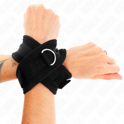 Polsini a croce neri 34 x 5,5 cm di Kink
