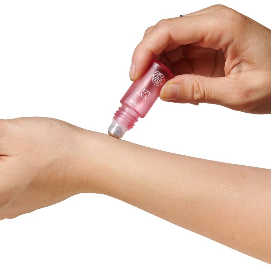 Bloom day to night set di profumi Roll-on ai feromoni 2 x 5 ml di Eye Of Love, immagine 3