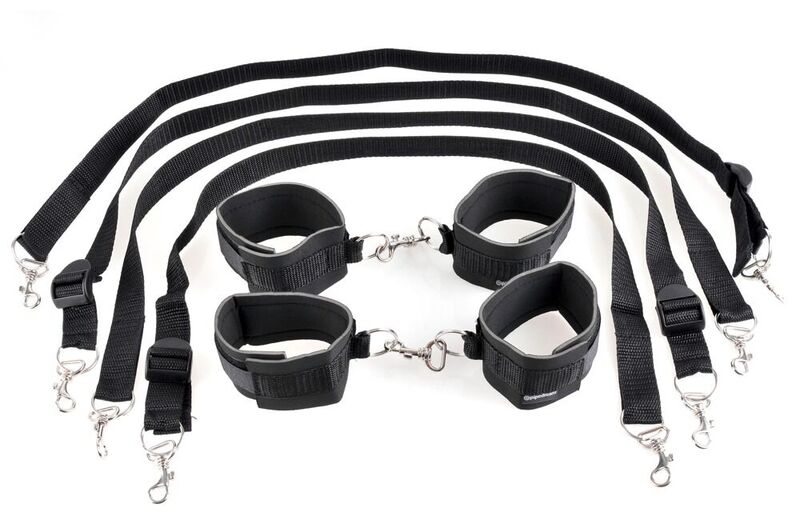 Set di polsino e anello di fantasia fetish, immagine 2